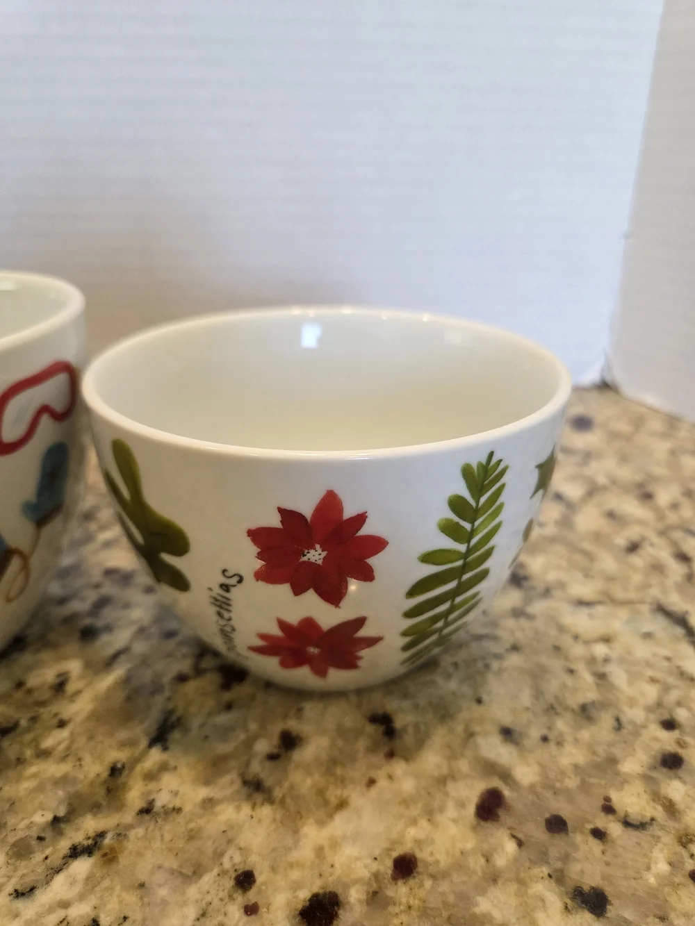 Crate & Barrel WINTER COLLAGE Christmas Nesting Bowls Set Of 3 Holiday Snack